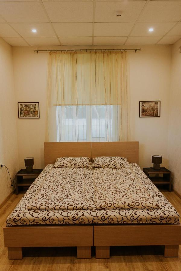 Guest House Baltika Βέντσπιλς Εξωτερικό φωτογραφία
